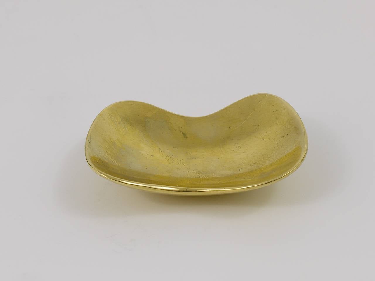 Modernist Brass Ashtray by Carl Aubock, 1950s In Excellent Condition In Vienna, AT