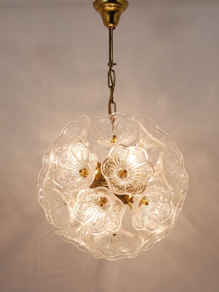 Italian Sputnik Glass Flowers Chandelier Brass Blowball From The 1960s 4