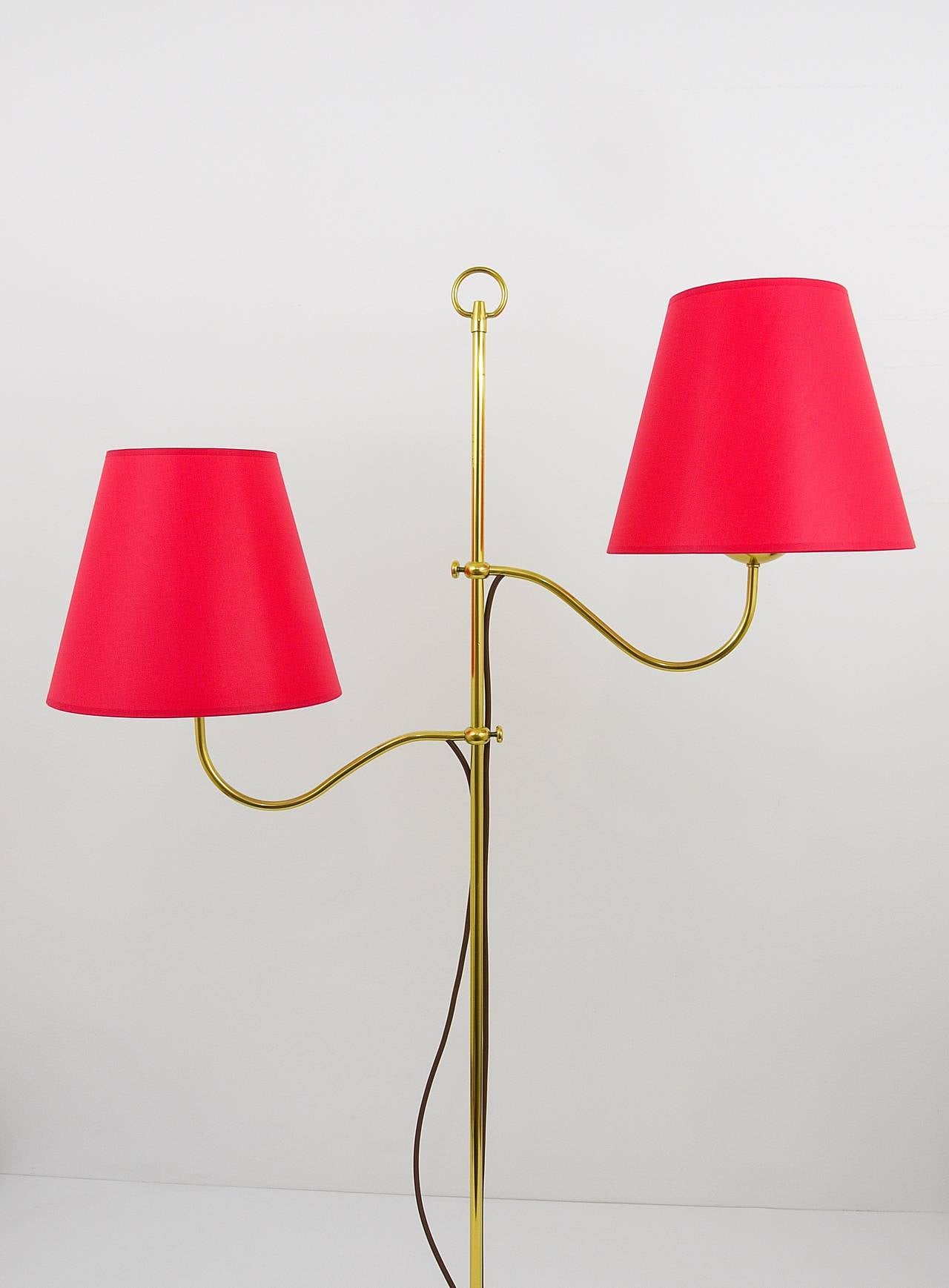 Elegant Two-Arms Mid-Century Brass Floor Lamp by Josef Frank, Austria, 1950 For Sale 1