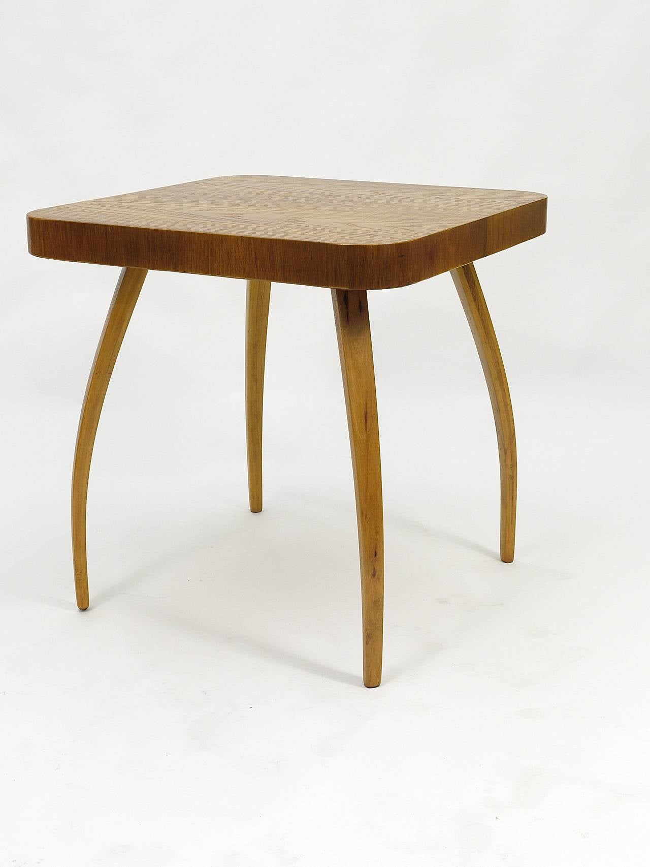 1930s Spider Side Table H259 by Jindrich Halabala, Bauhaus, Excellent Condition In Excellent Condition In Vienna, AT