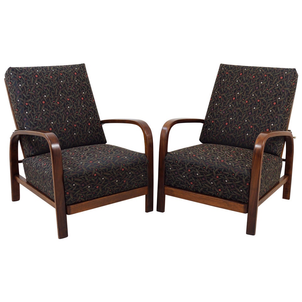 A matching pair of Art Deco Jindrich Halabala Club Chairs Armchairs from the 1930s