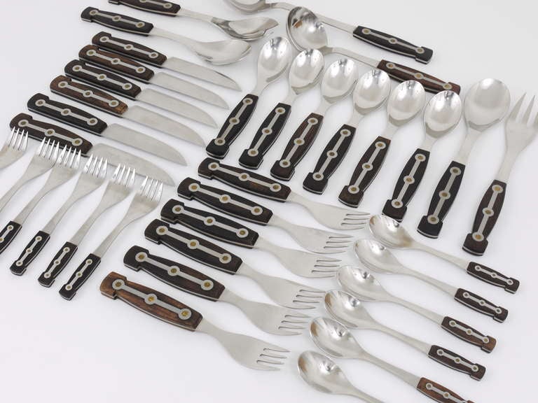 Comprehensive Set of Austrian Modernist Amboss 1050 Flatware Cutlery 36 Pieces Stainless Steel Rosewood Handles In Good Condition In Vienna, AT