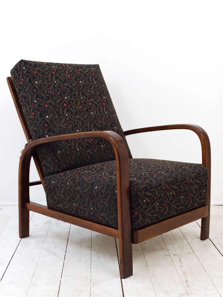 Czech A matching pair of Art Deco Jindrich Halabala Club Chairs Armchairs from the 1930s