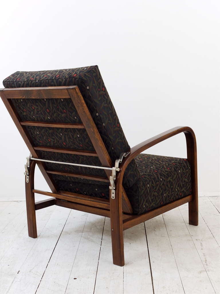 A matching pair of Art Deco Jindrich Halabala Club Chairs Armchairs from the 1930s 1