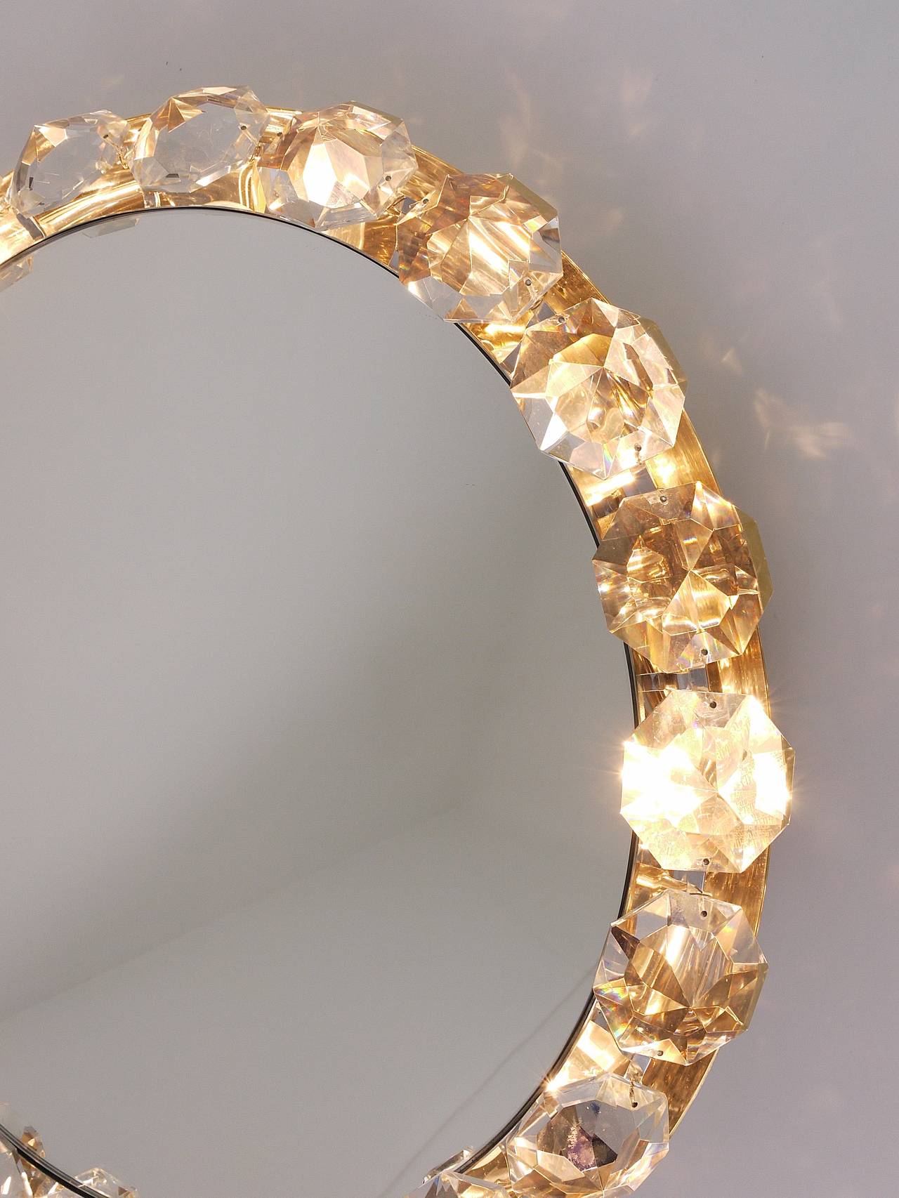 Bakalowits Vienna Round Backlit Wall Mirror with Huge Crystals, Austria, 1950s 4