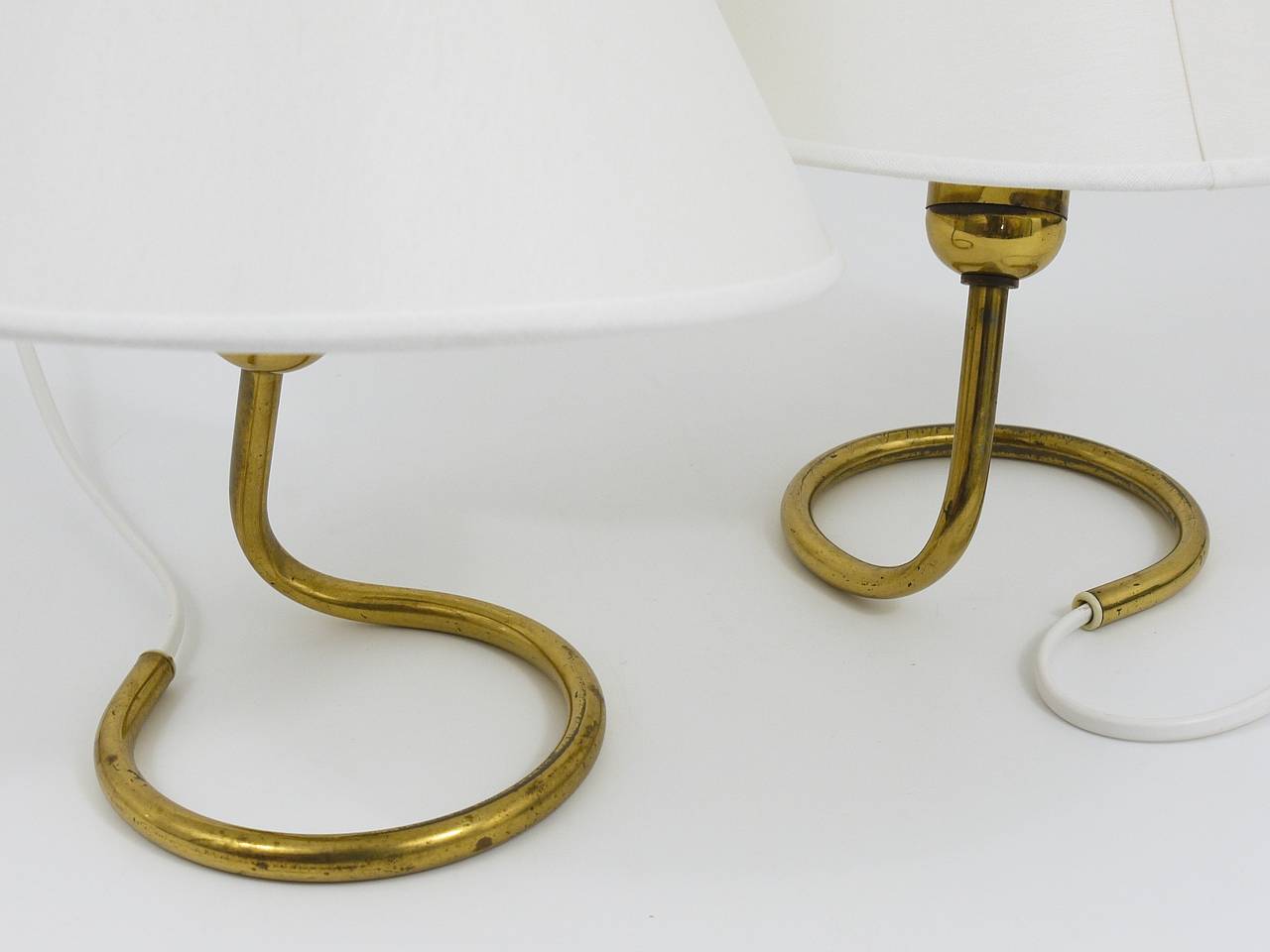 Pair of Mid-Century Brass Table Lamps by Kalmar, Austria, 1950s In Good Condition In Vienna, AT