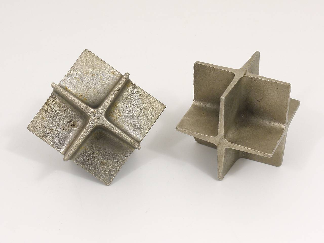 Mid-Century Modern Carl Auböck Mid-Century Cube Nickel-Plated and Cast Iron Bookends, Austria