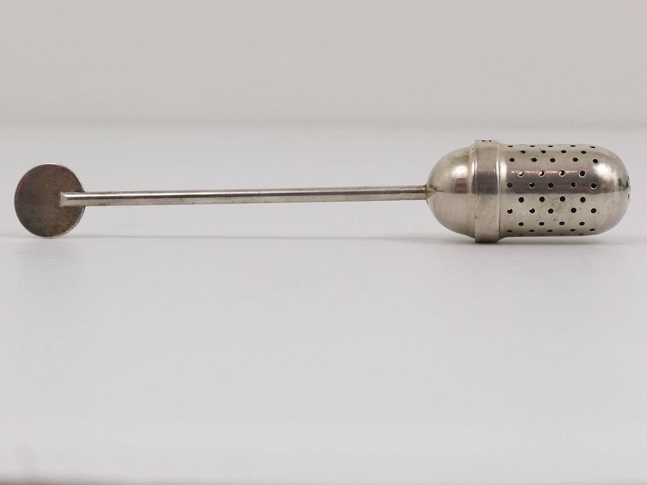 Early 20th Century Christian Dell Bauhaus Silver Plated Tea Ball Diffuser, Weimar, Germany, 1920s For Sale