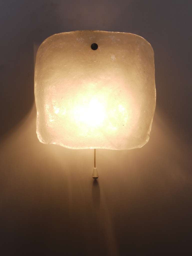 Metal Midcentury Kalmar Frosted Ice Glass Panel Sconce Wall Light, Austria, 1960s For Sale