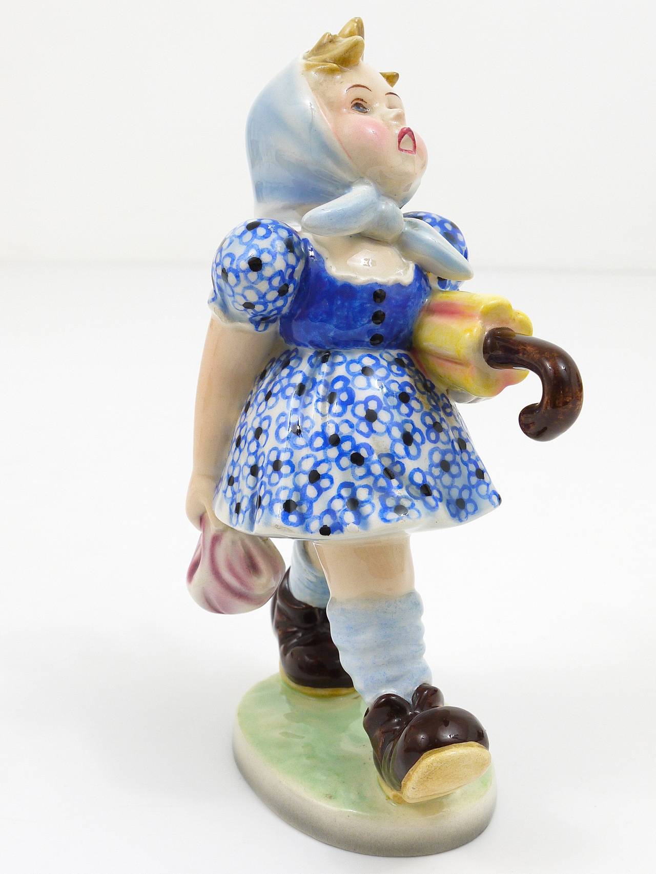 20th Century Goldscheider Vienna Girl with Umbrella Sculpture, Porcelain, Austria, 1930s For Sale