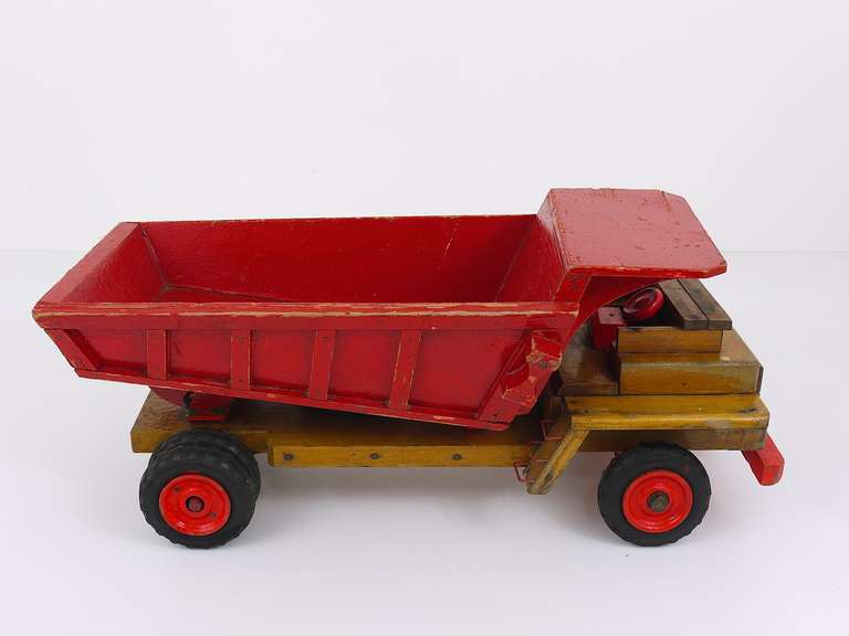 Decorative Antique Wood Toy Truck From the Early 1950s In Good Condition In Vienna, AT