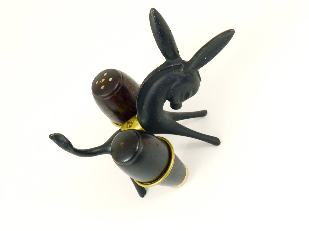 Mid-Century Modern Walter Bosse Donkey Salt and Pepper Shaker Set for Hertha Baller, Austria 1950s
