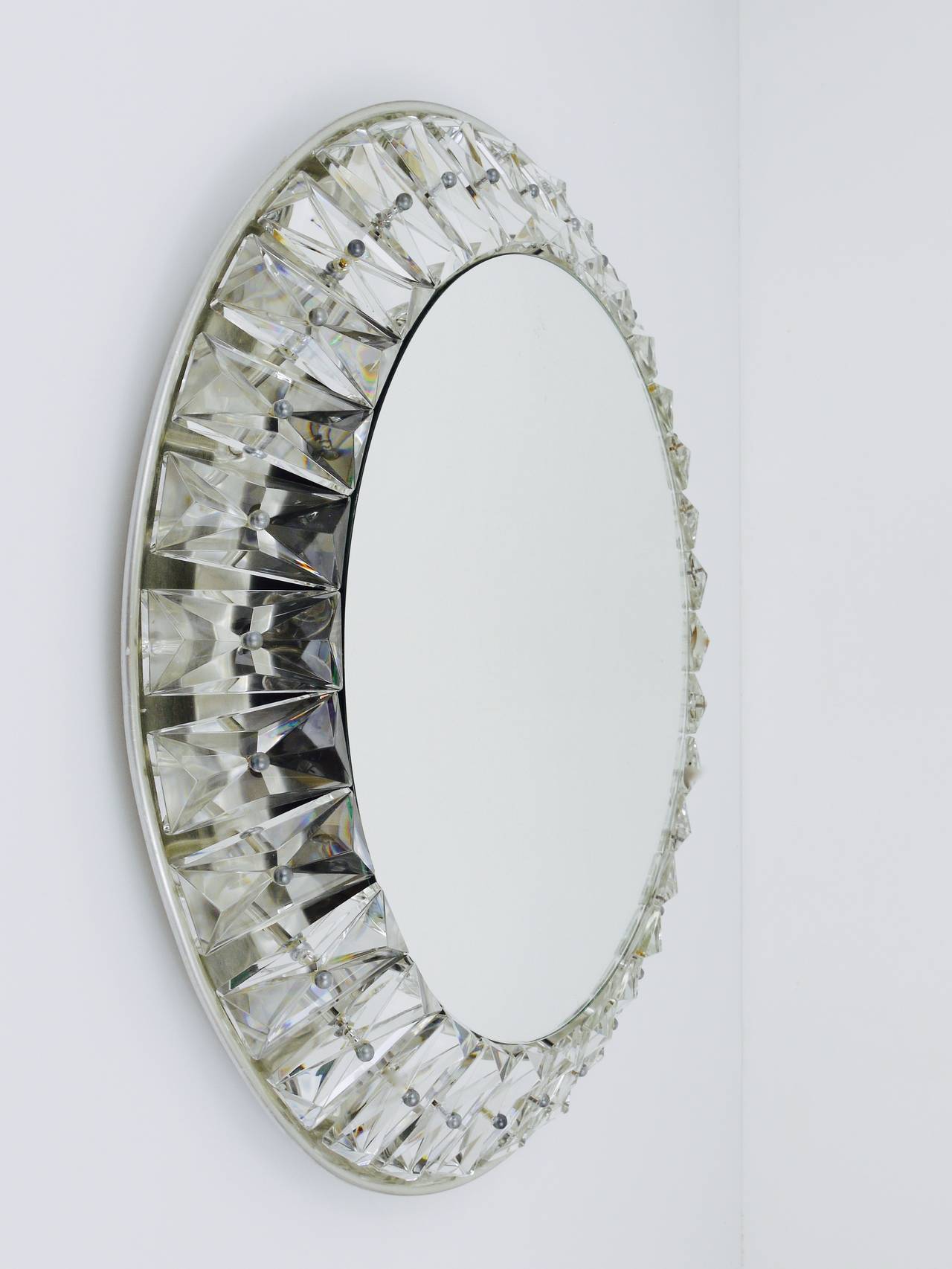 Mid-Century Modern Big Round Bakalowits Backlit Wall Mirror with Huge Crystals, Austria 1950s