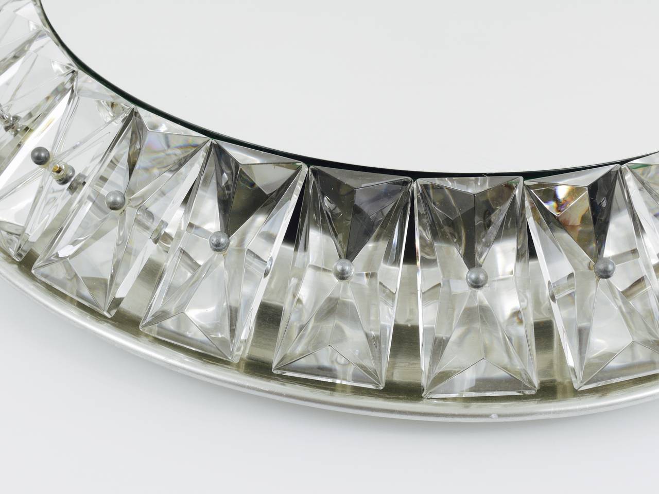 Big Round Bakalowits Backlit Wall Mirror with Huge Crystals, Austria 1950s 1