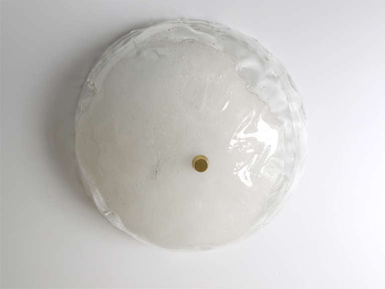 Round Kalmar Midcentury Flush Mount Ceiling Light, Melting Glass, 1970s (20. Jahrhundert)