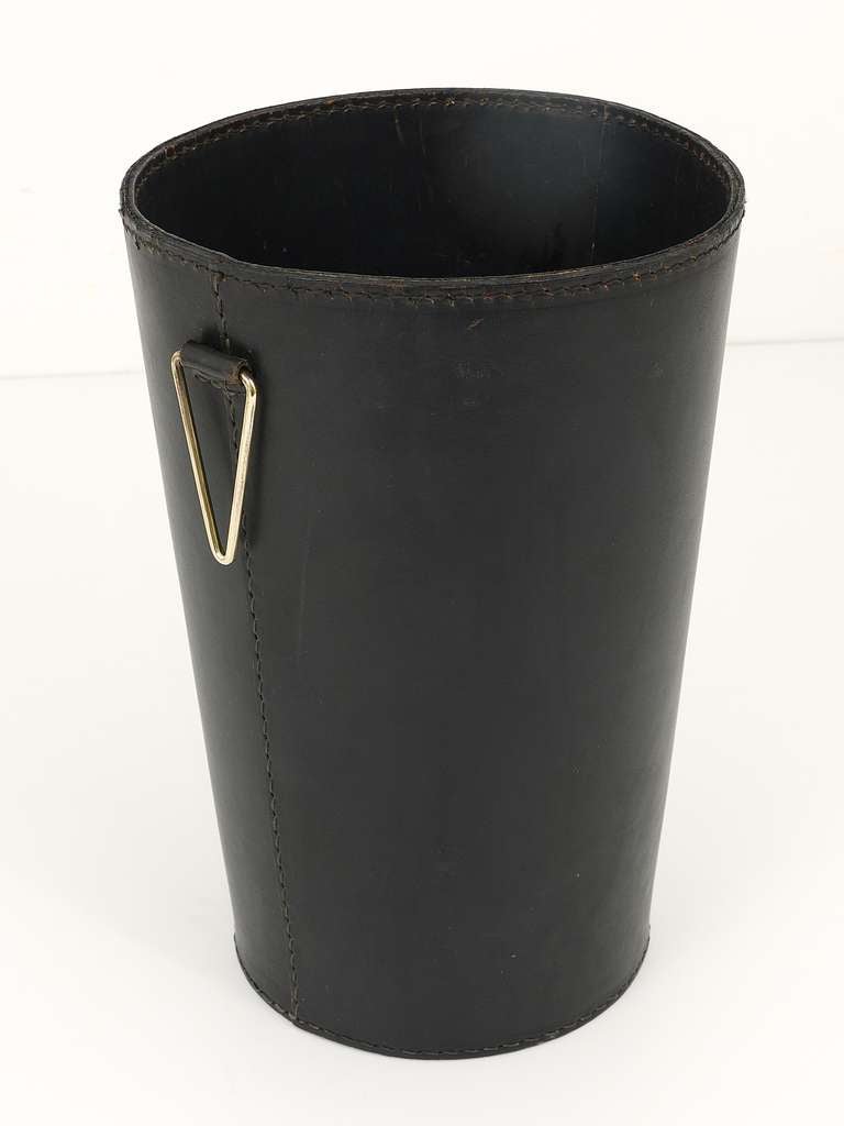 Carl Aubock Black Leather Wastepaper Basket, 1950s In Good Condition In Vienna, AT