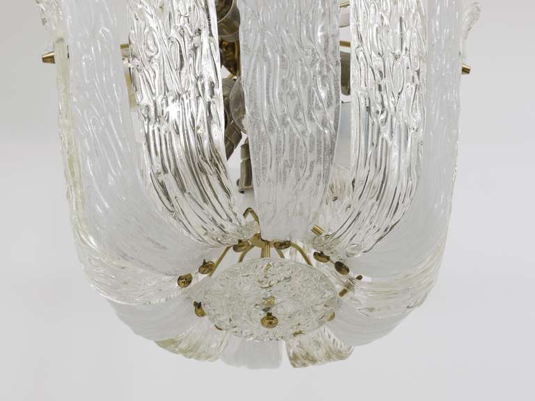 J.T. Kalmar Brass & Textured Glass Mid-Century Basket Chandelier, Austria, 1950s For Sale 3