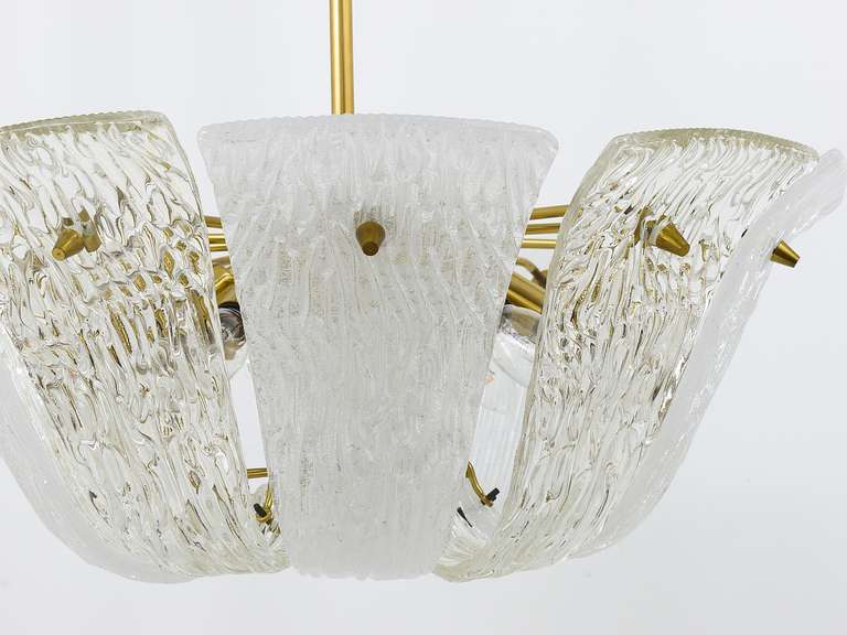 Huge Kalmar Vienna Brass Chandelier with Textured Clear and Frosted Glass 4