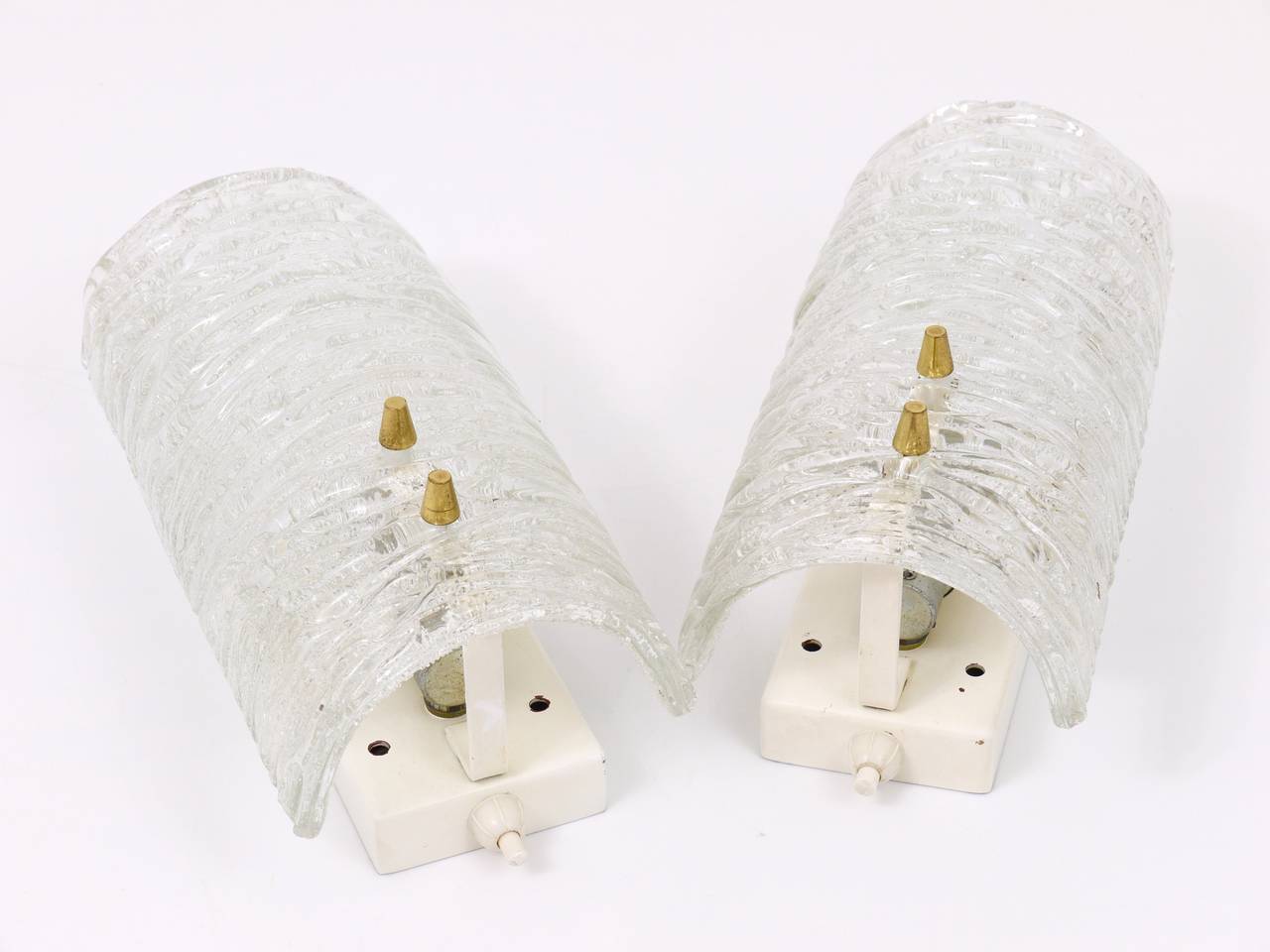 J.T. Kalmar Pair Sconces Wall Lamps, Brass & Textured Glass, Austria, 1950s For Sale 3