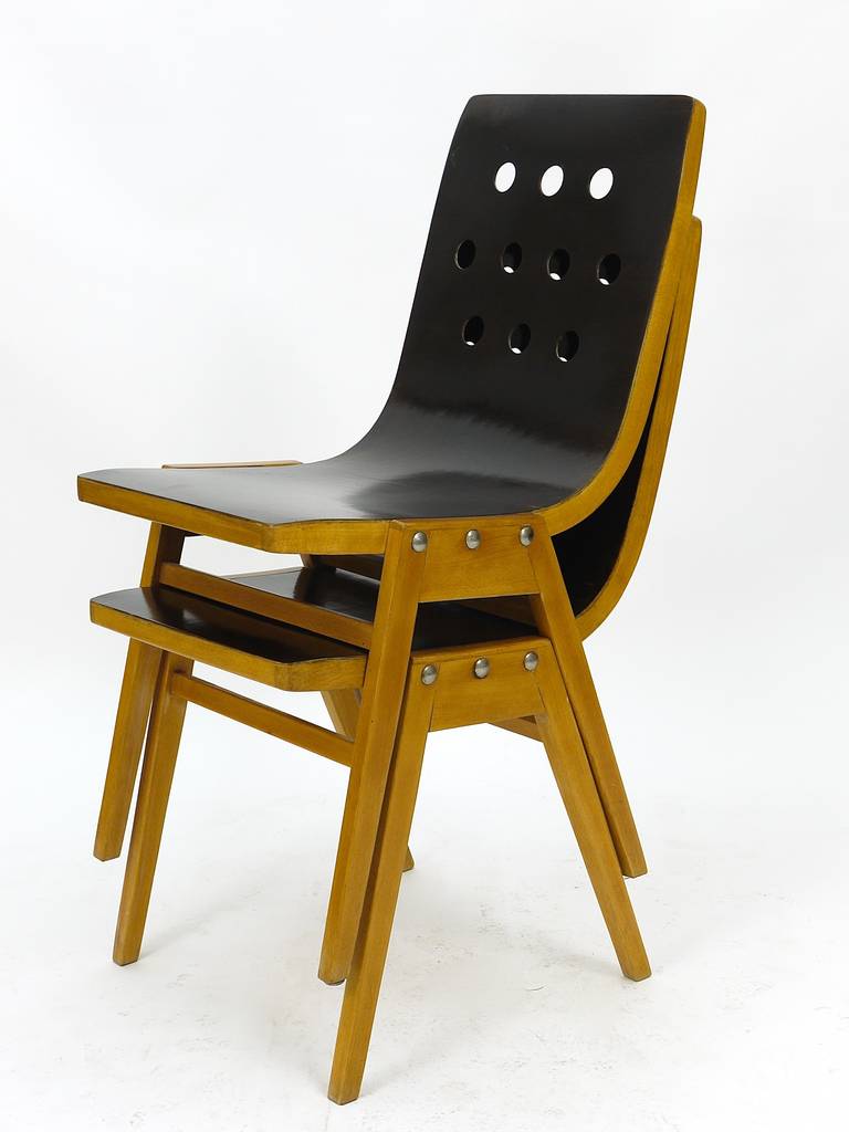 Zwei österreichische Stapelstühle von Roland Rainer, 1950er Jahre, Emil & Alfred Pollak