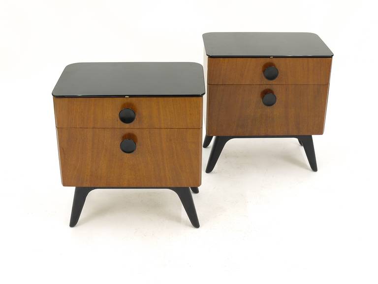 Pair of Art Deco Jindrich Halabala Bedside Tables or Night Stands In Good Condition In Vienna, AT