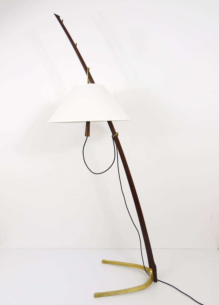 Beautiful Midcentury Kalmar Dornstab Floor Lamp Brass, Wood, Austria, 1950s In Excellent Condition In Vienna, AT