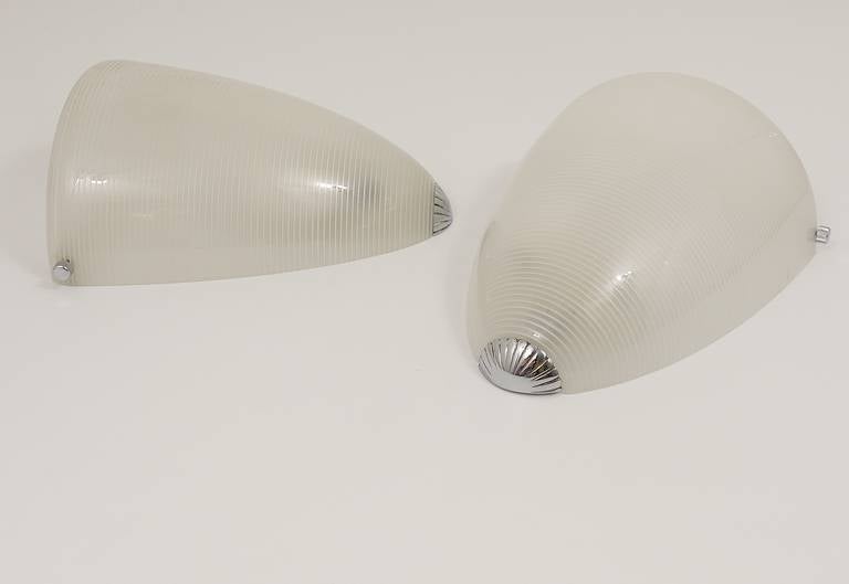 Pair of Art Deco Glass Wall Sconces in the Style of Jean Perzel, France, 1930s 1
