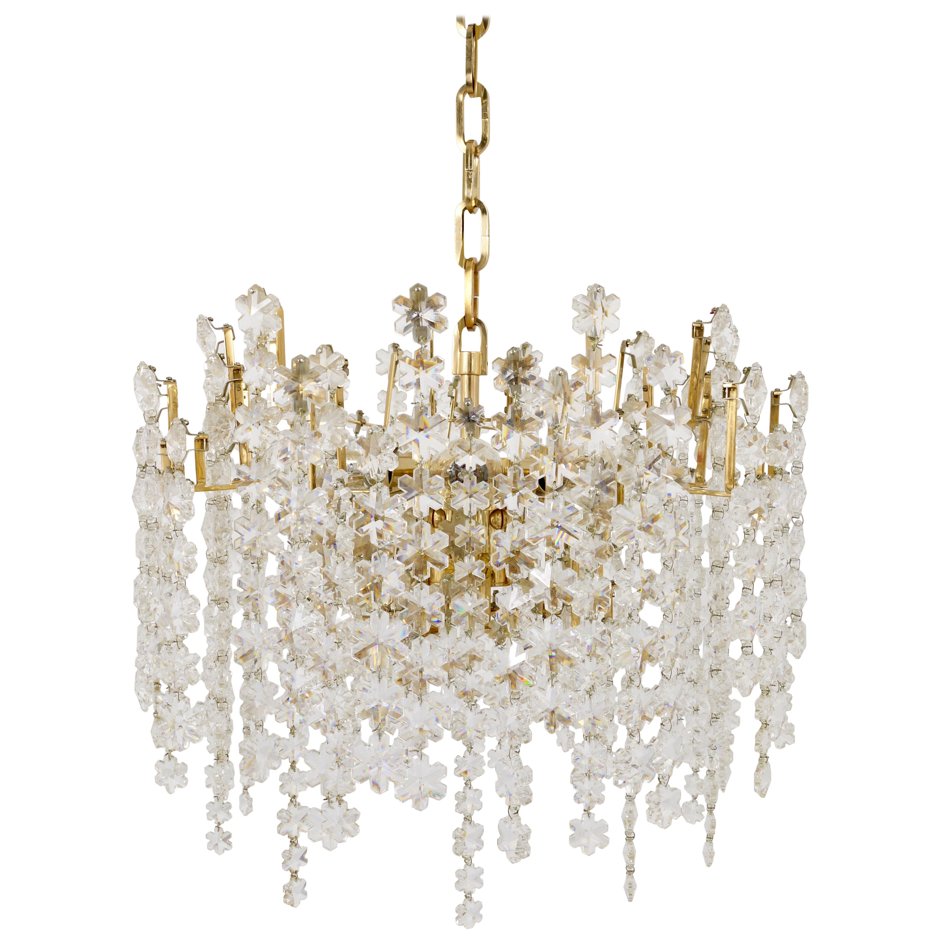 Bakalowits Vienna Gold-Plated Snowflake Crystal Glass Brass Chandelier, 1970s