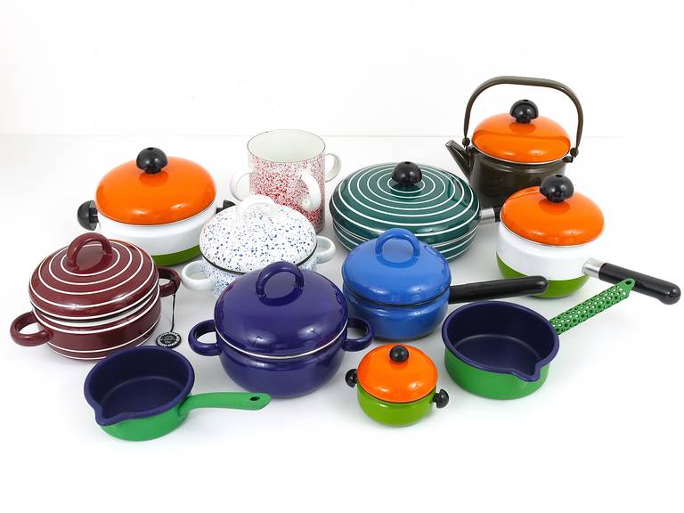 Late 20th Century Carl Auböck Oval Cast Iron Oven Cookware Casserole, Ostovics, Austria, 1970s