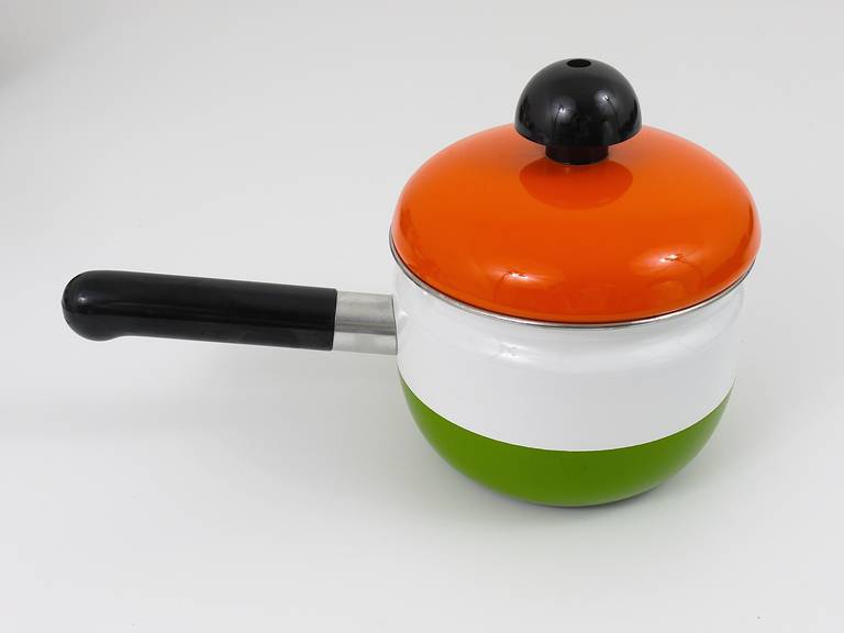 A beautiful enameled pot with lid,
designed by Carl Aubock Vienna.
Executed by Riess, Austria, 1970s.
Diameter without handle 6 in
Orange, white and green, white interior.
Excellent condition, very marginal signs of age.

We are offering other