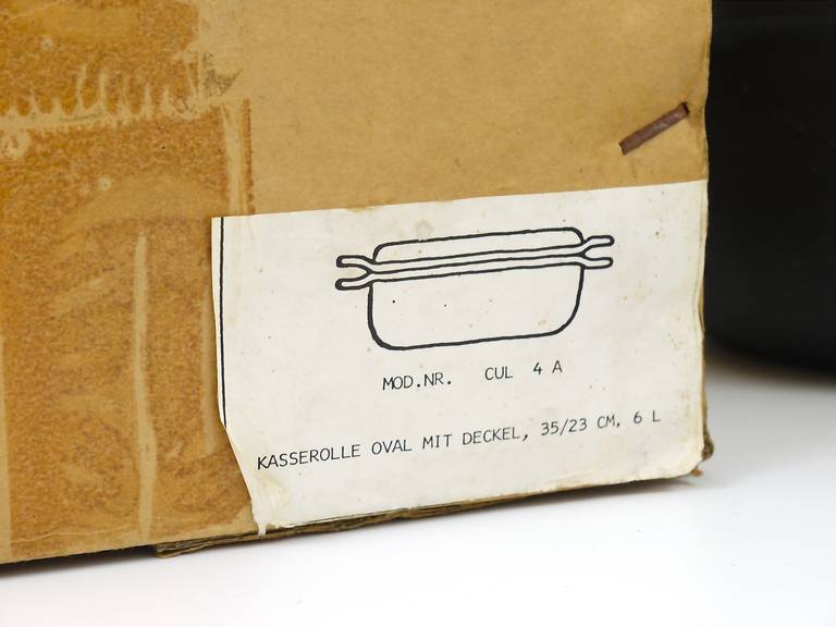 Mid-Century Modern Carl Auböck Oval Cast Iron Oven Cookware Casserole, Ostovics, Austria, 1970s