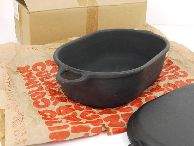 Austrian Carl Auböck Oval Cast Iron Oven Cookware Casserole, Ostovics, Austria, 1970s