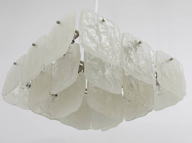 Huge J.T. Kalmar Square Chandelier with Frosted Ice Glass Panels, Austria, 1960s In Good Condition For Sale In Vienna, AT