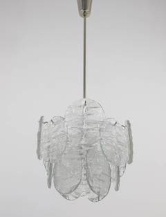 J.T. Kalmar Vienna Ice Glass Disc "Blatt" Mid-Century Chandelier, Austria, 1960s