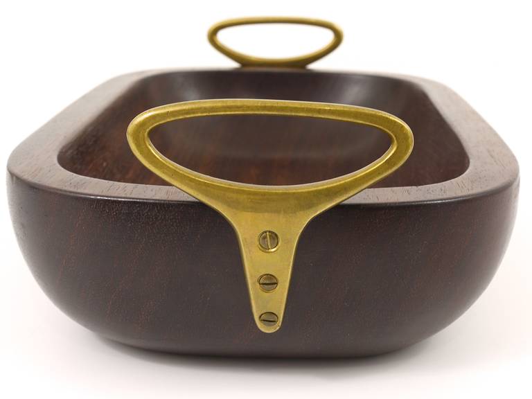 Carl Auböck Big Walnut Wood Bowl with Brass Handles, Vienna, 1950s 5