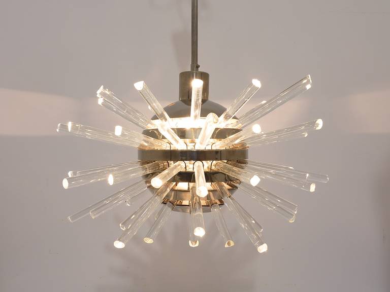 Beautiful Austrian radiant Mid-Century Miracle chandelier, designed by Prof. Friedl Bakalowits, made by his company Bakalowits and Sons, Vienna, Austria in the 1960s. Nickel-plated brass version, with clear crystal glass rods. Stunning design.