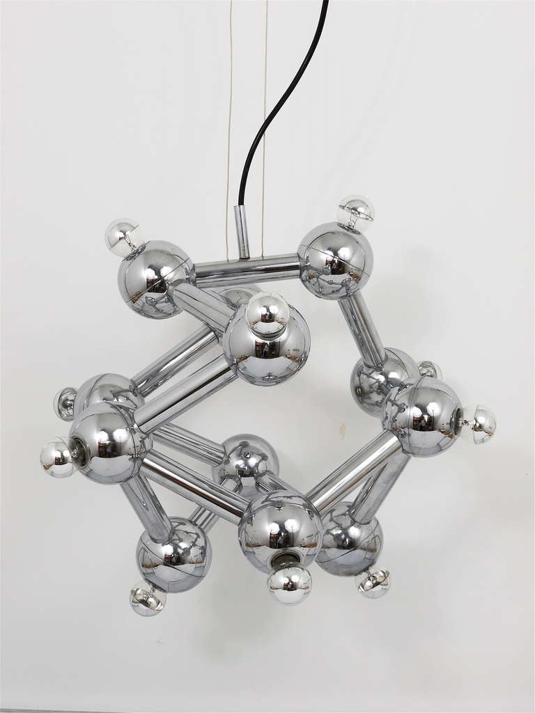 Kalmar Vienna Atomic Lampe pendante moderniste 3