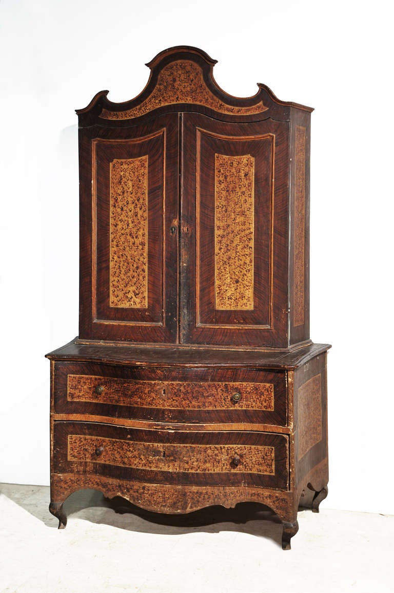 18th Century Italian Chest Of Drawers