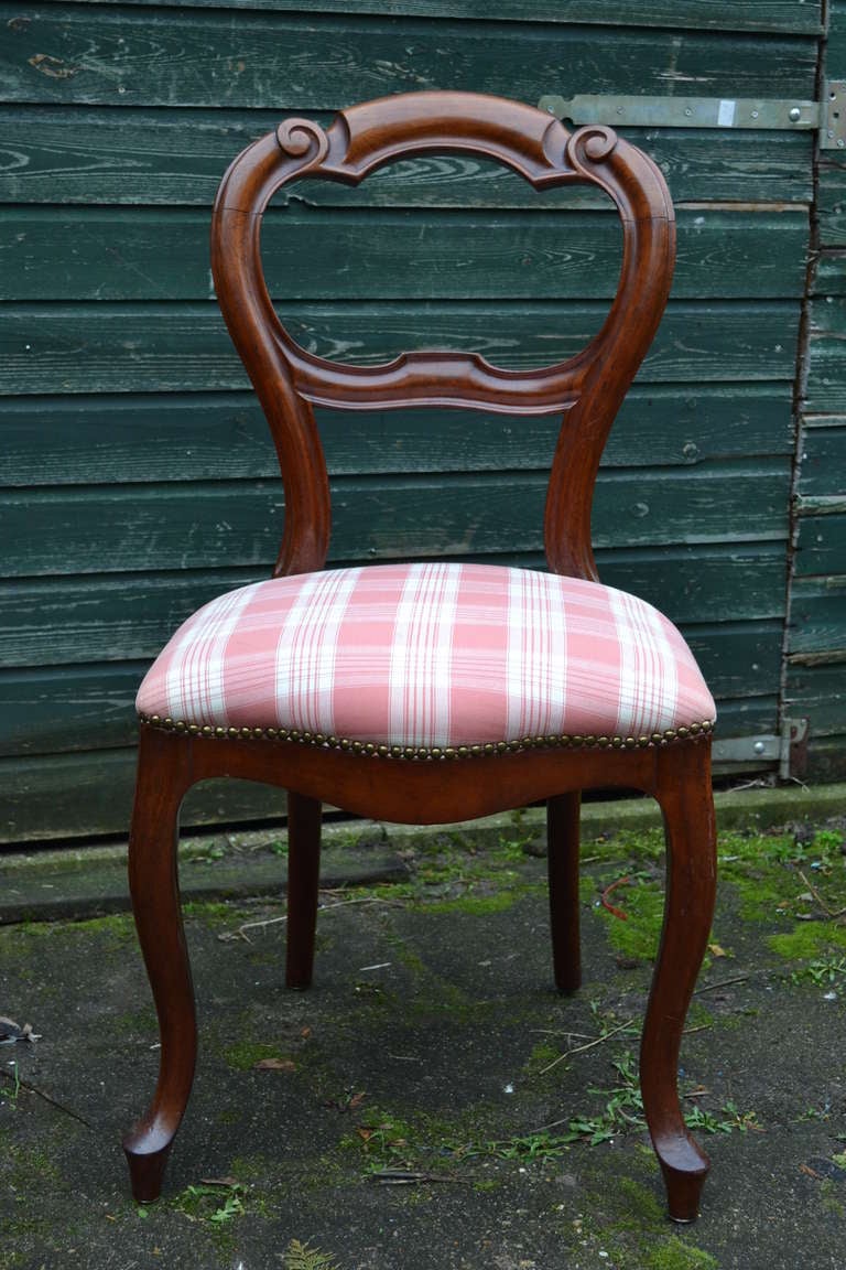 Set of Four 19th Century Dutch Mahogany Side Chairs For Sale 1