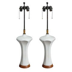 Sculptural White Crackle Glaze Table Lamp 4