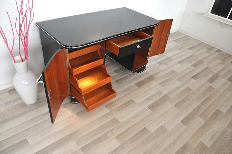 Black Piano Lacquer  Desk For Sale 2