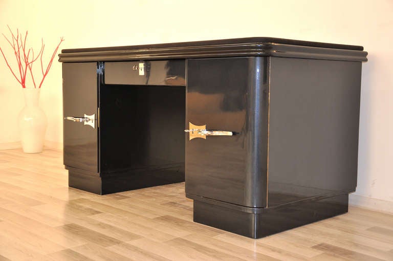 French Design Desk With Dark Grey Metallic Finish For Sale
