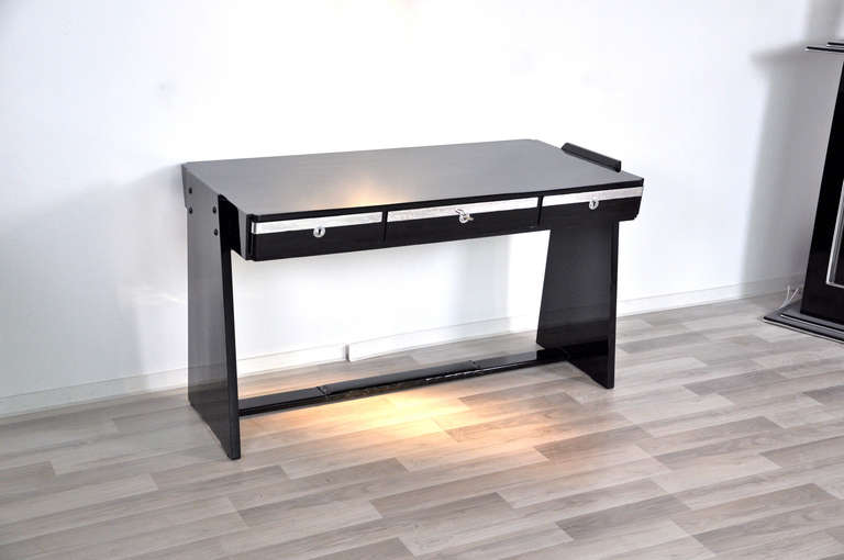 Bauhaus Desk in High Gloss Black For Sale 1