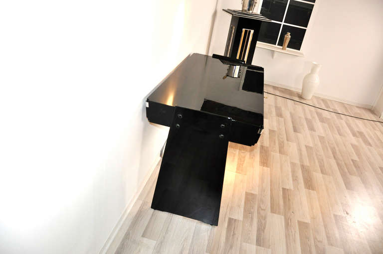 Bauhaus Desk in High Gloss Black For Sale 2