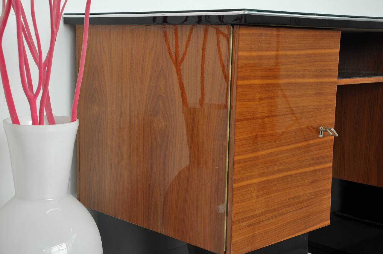 Mid-20th Century Bauhaus Desk with Beautiful Cherry Wood