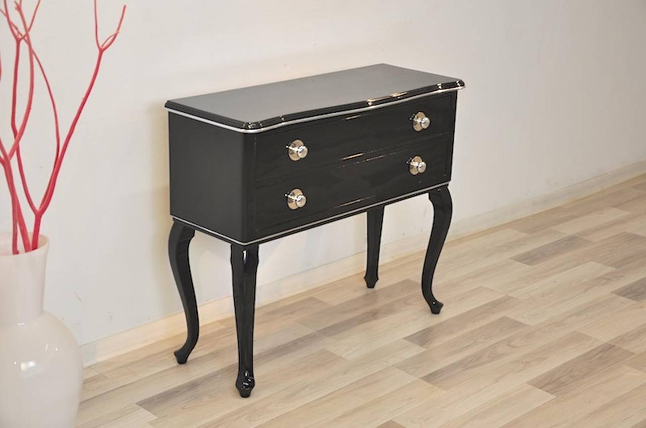 Mid-20th Century French Art Deco Commode with Curved Legs