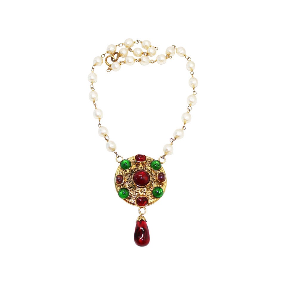 Rare Byzantine Chanel Necklace 1985