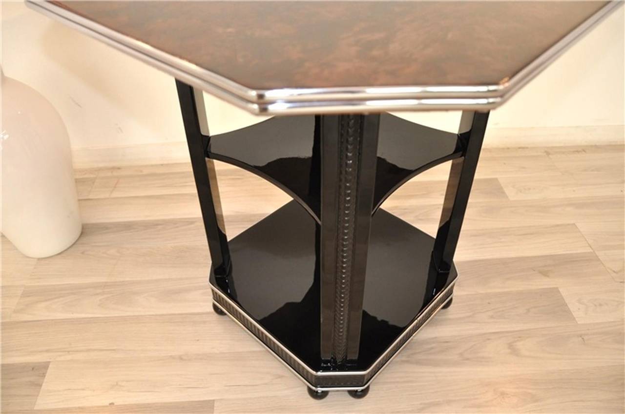 Polished Art Deco Side Table with Amboyna Veneer