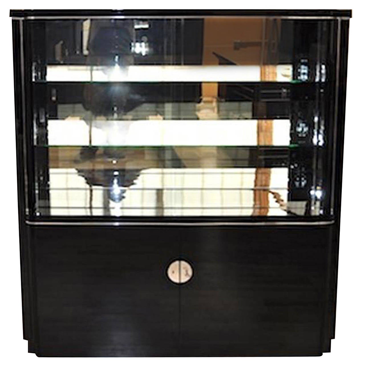 Art Deco Vitrine mit Rille und Beleuchtung 1