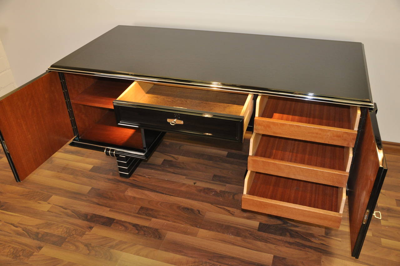 Belgian Art Deco Desk 4